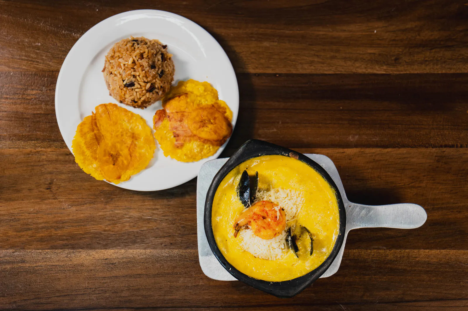 Cazuela de mariscos tradicional
